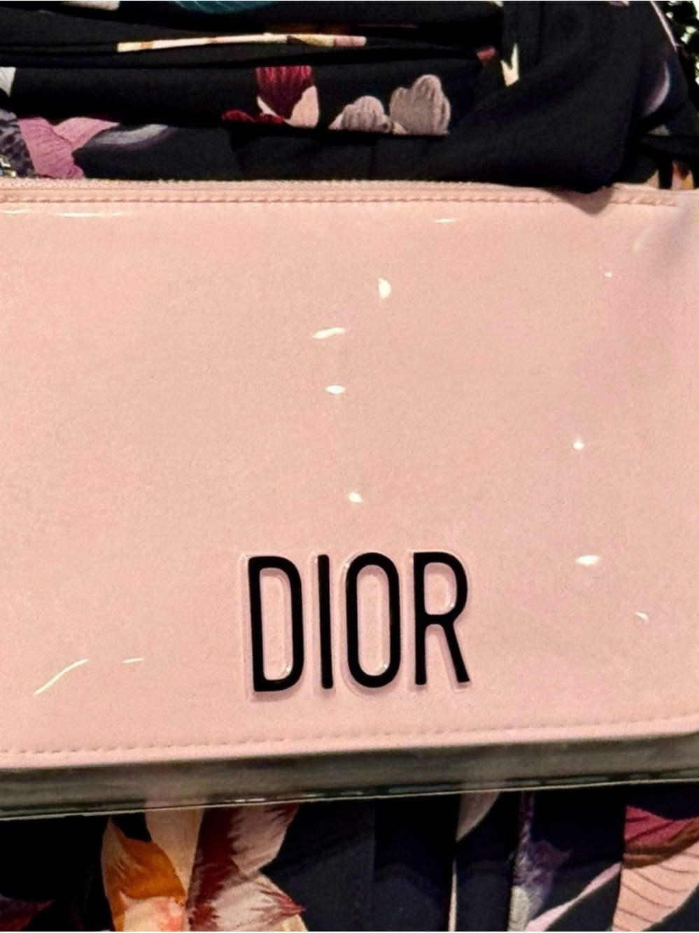 Dior Blush Pink Patent Crossbody Bag Silver Chain Beauty VIP - Picture 2 of 8